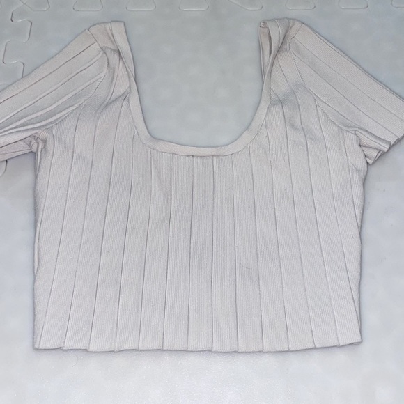 PacSun Tops - Pacsun / Kendall & Kylie Croptop